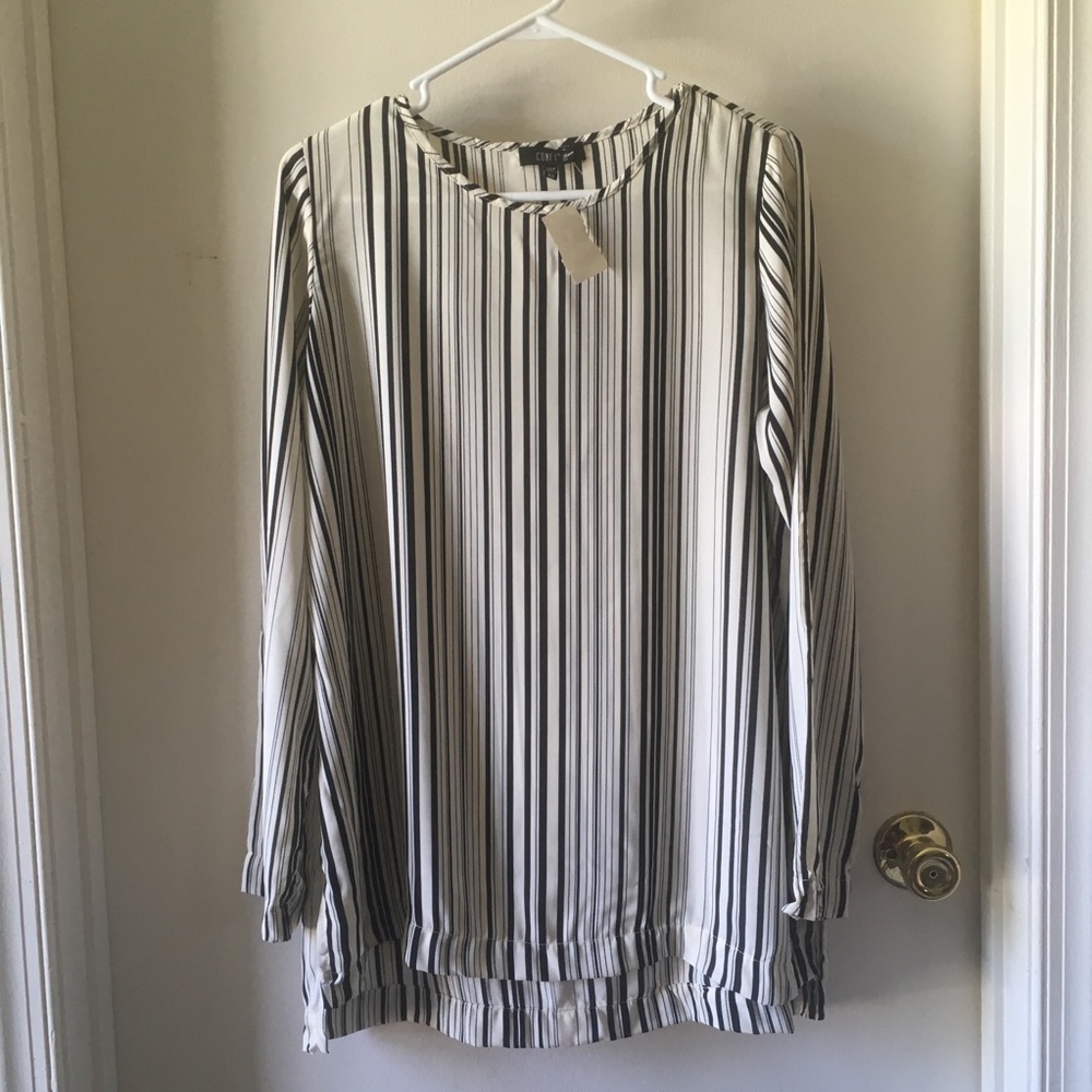 Comfy USA long sleeve Top
